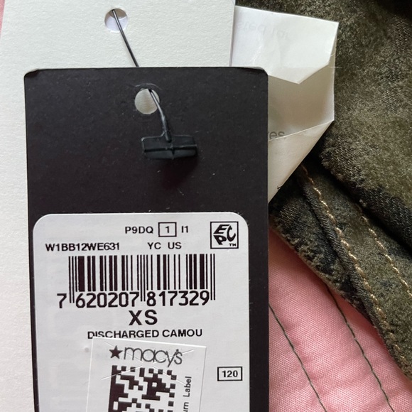 BRAND NEW GUESS CAMO CARGO PANT SZ XSMALL - Picture 5 of 15